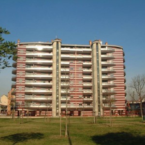 Building Residence in the Park
